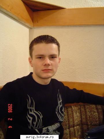 haideti cunoastem! lol lol mai crescut fetita sincer mie imi plac copii mici dar fetita stiu imi